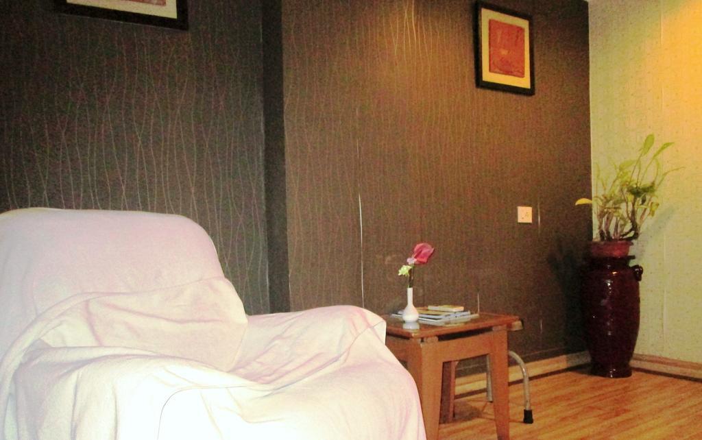 Indismart Hotel Kolkata Ngoại thất bức ảnh