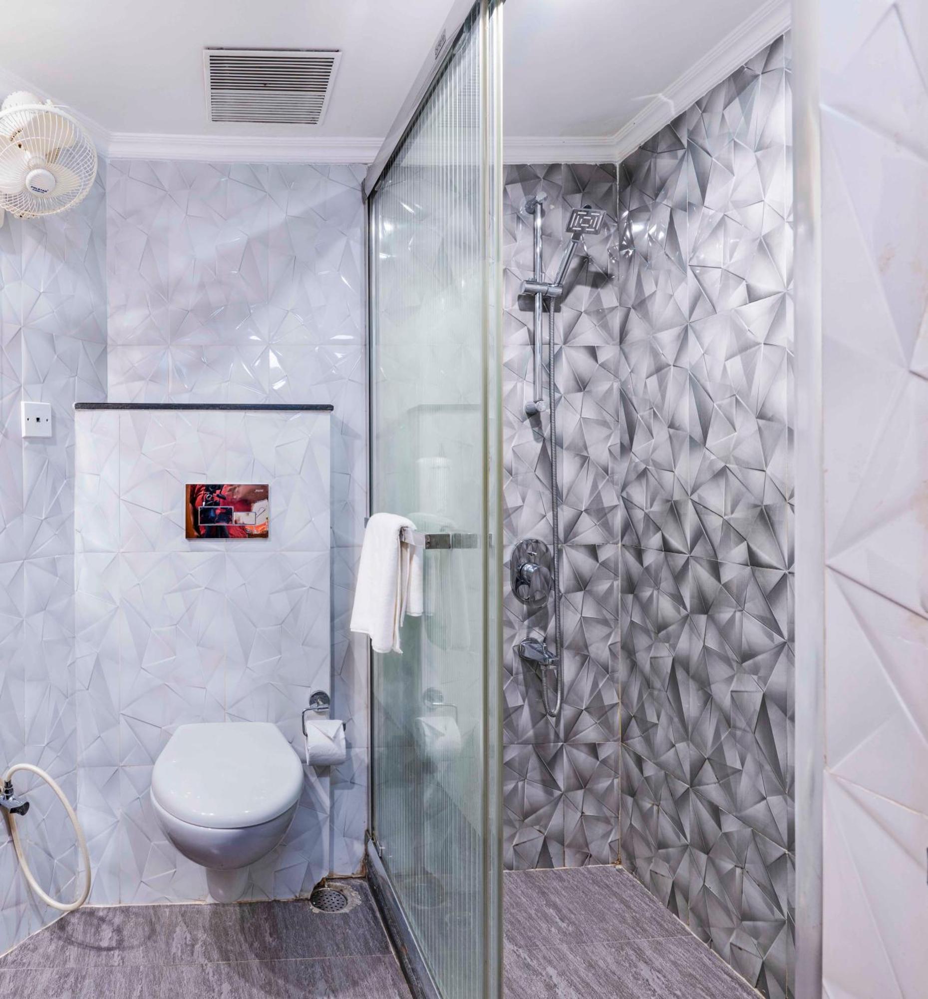 Indismart Hotel Kolkata Ngoại thất bức ảnh