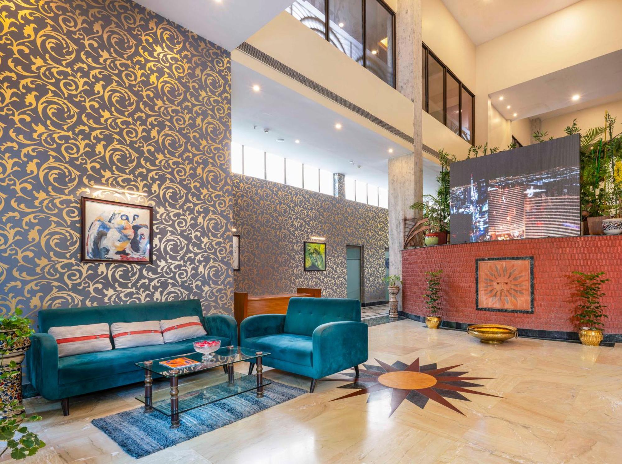 Indismart Hotel Kolkata Ngoại thất bức ảnh